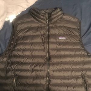 Men’s Patagonia Down Puffer Vest XXL Black